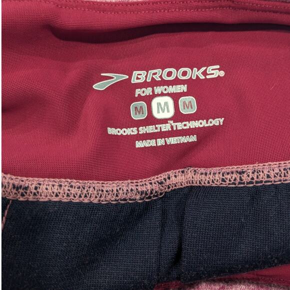 Brooks Running Joyride Pink Pleated Sheep-ish Wool Skirt Medium - Picture 7 of 7